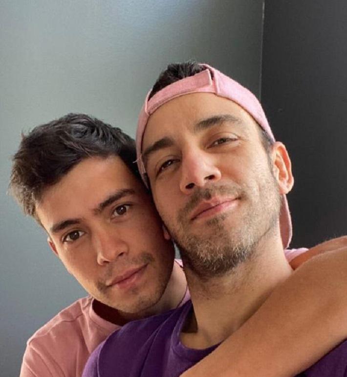 Christian Ocaranza desclasifica su pololeo puertas adentro