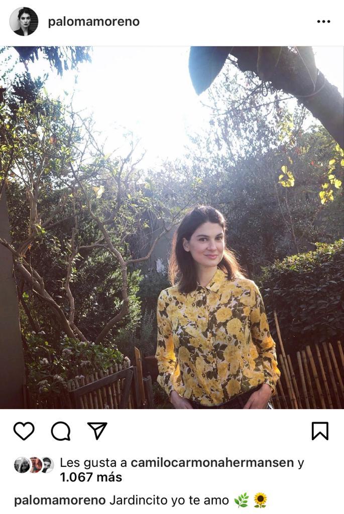 Paloma Moreno se camufla con su jardín con look floral