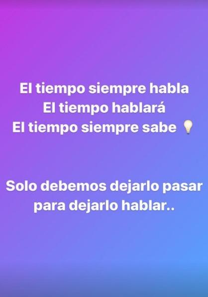 Ángela Duarte responde a críticos con desnudo en una tina