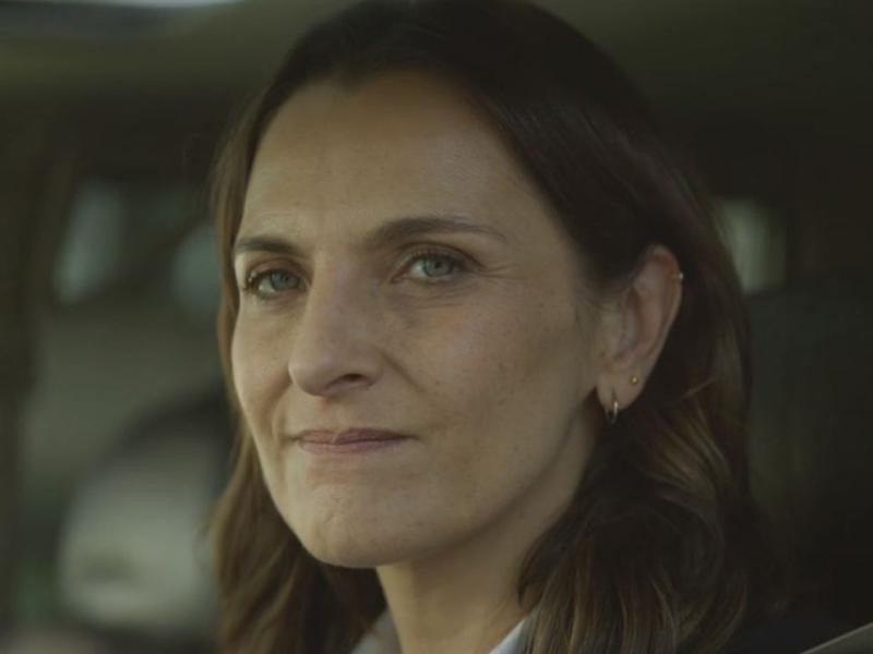 Antonia Zegers celebra sus 49 años con video al natural