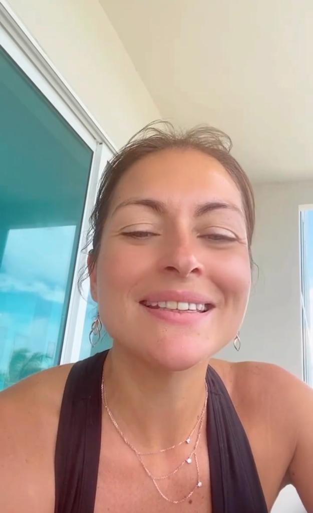 Esposa del Chino Ríos rechaza piropos de hombres en redes sociales