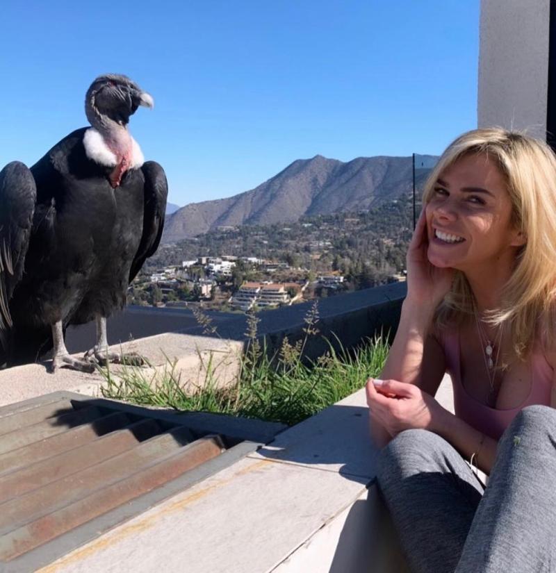 Fotos de Carla Ochoa reflotan su romance con Felipe Camiroaga