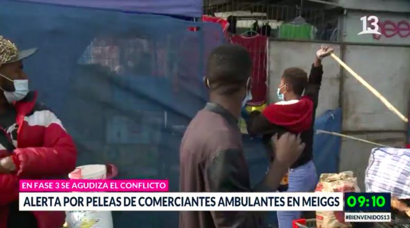 Alerta por peleas de comerciantes ambulantes en Meiggs