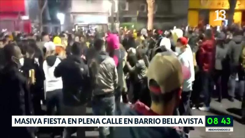 Masiva fiesta clandestina en plena calle en barrio Bellavista
