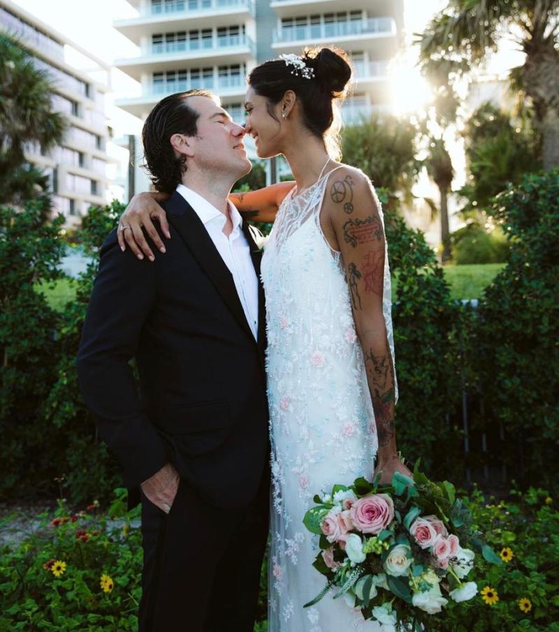 “Dije sí”: Recordada ex chica reality se casó en Miami