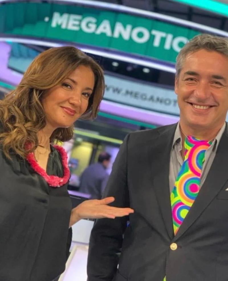 José Luis Repenning recibe cariñoso saludo de Priscilla Vargas