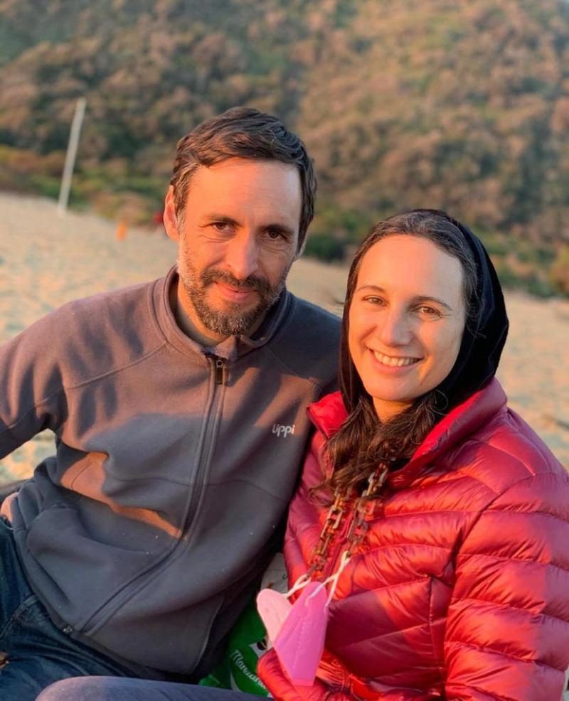 Blanca Lewin y Daniel Matamala encantan con fotos al natural