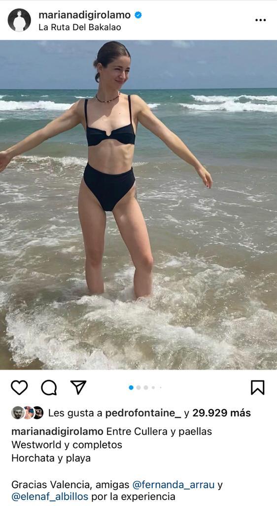 Mariana Di Girolamo impacta con bikini de moda en España