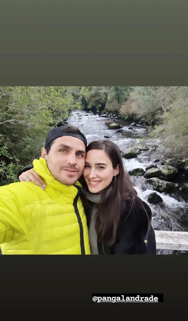 Pangal Andrade y Melina Noto enseñan su amor en el sur de Chile
