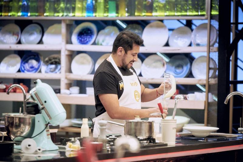 Yamila, Begoña y Rodrigo prepararon postre con malicia