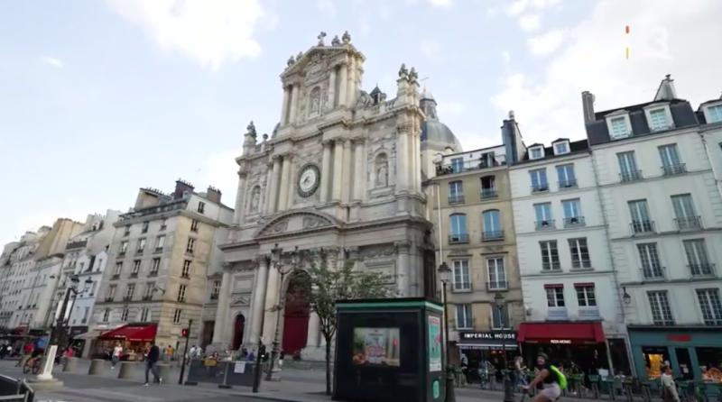 Siempre hay un chileno en París