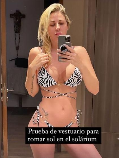 “Regia”: Gissella Gallardo se luce con bikini desde su baño