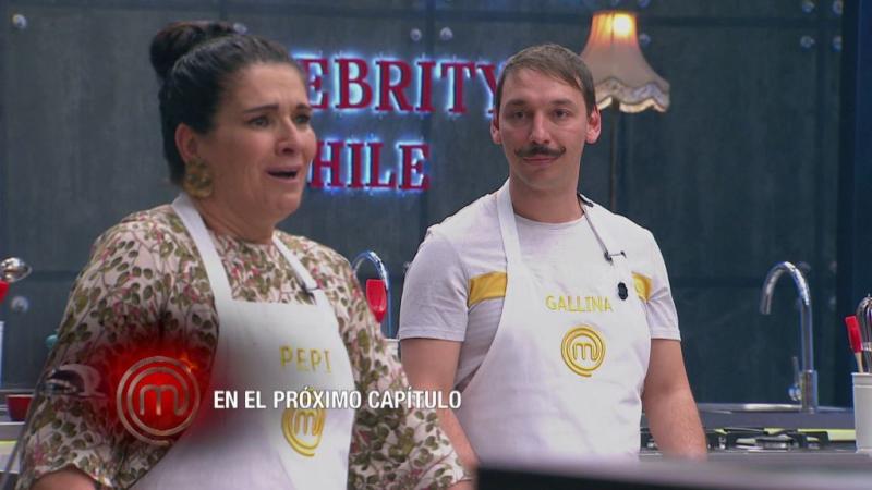 El coqueteo de broma entre Gallina y Pepi