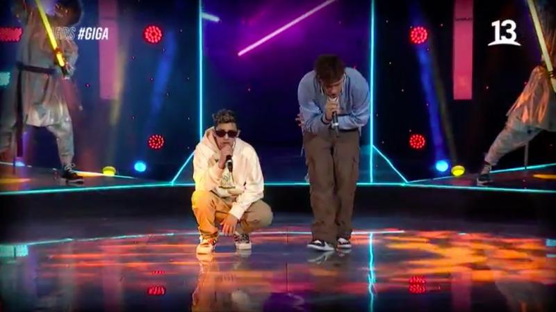 Metalingüística prendió el escenario con “La Casualidad”