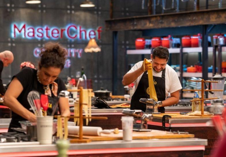 Jorge Rausch le dio un beso en la boca a Cristina Tocco