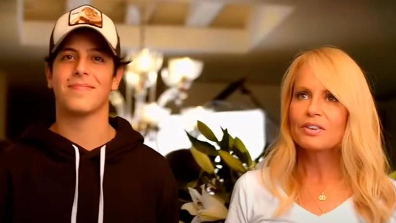 Cecilia Bolocco aclara el estado de salud de su hijo