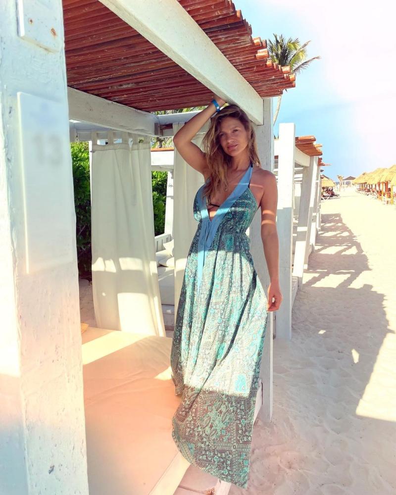 Mayte Rodríguez revela sexo de su bebé con postales veraniegas