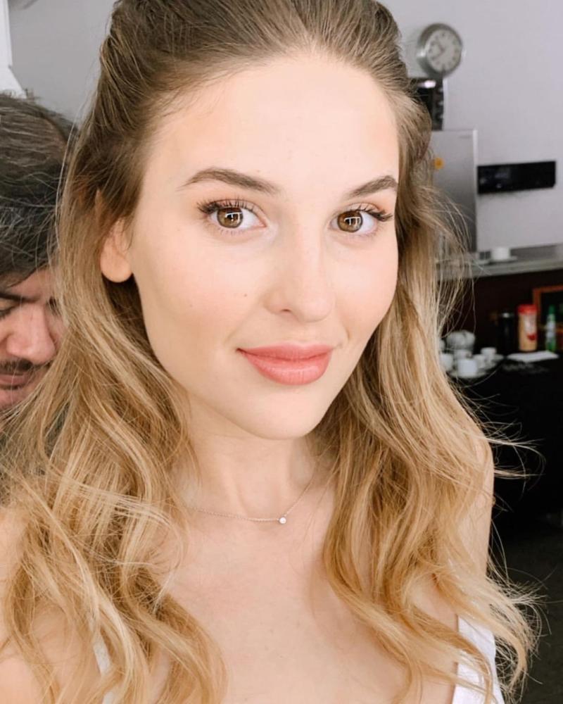 Belén Soto reconoce su dependencia a las redes sociales