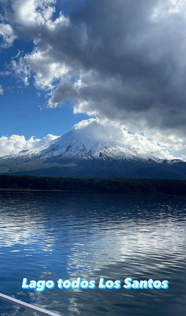 Las vacaciones de Mauricio Pinilla y Gissella Gallardo en el sur