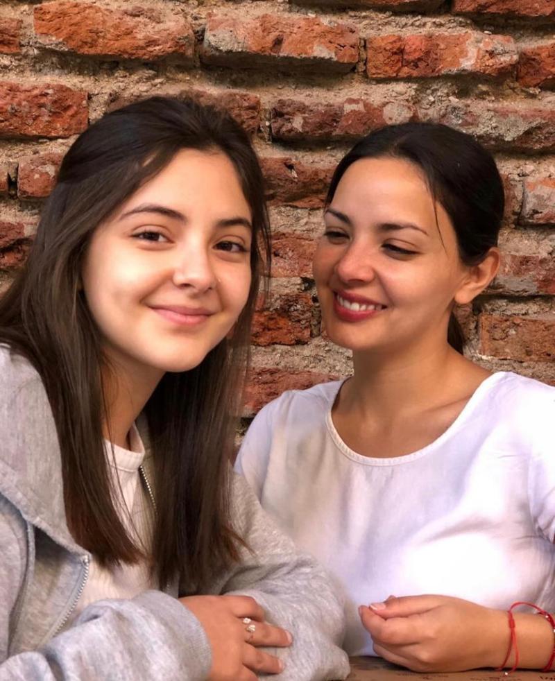 Carolina Arredondo celebra los 18 años de su hija clon