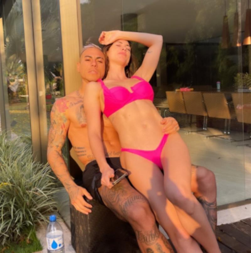Eduardo Vargas defiende romántica foto de perfil en Instagram