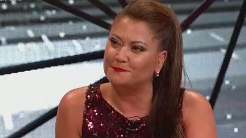 Denisse Campos fue desalojada por Carabineros de la casa de una fan