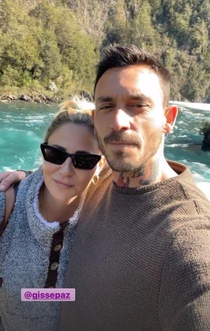 Las vacaciones de Mauricio Pinilla y Gissella Gallardo en el sur