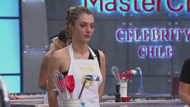 Yamila Reyna pescó una piraña amazónica para un nuevo reto