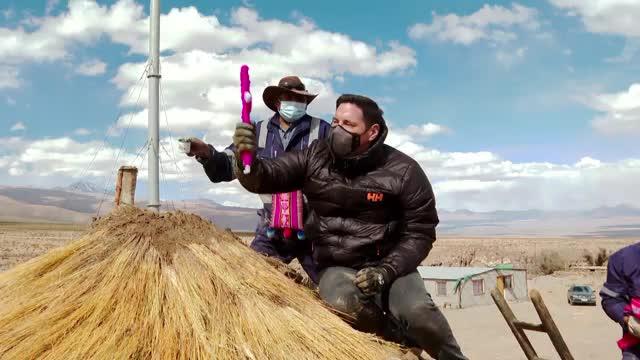 Pancho Saavedra y el equipo del programa participaron de ceremonia indígena