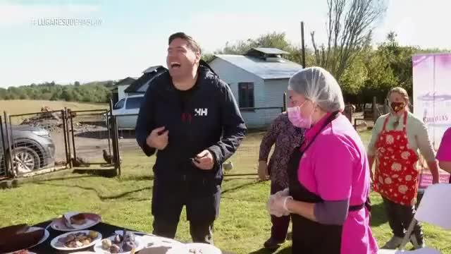 Pancho y Catador probaron bombones de papa bañados en chocolate