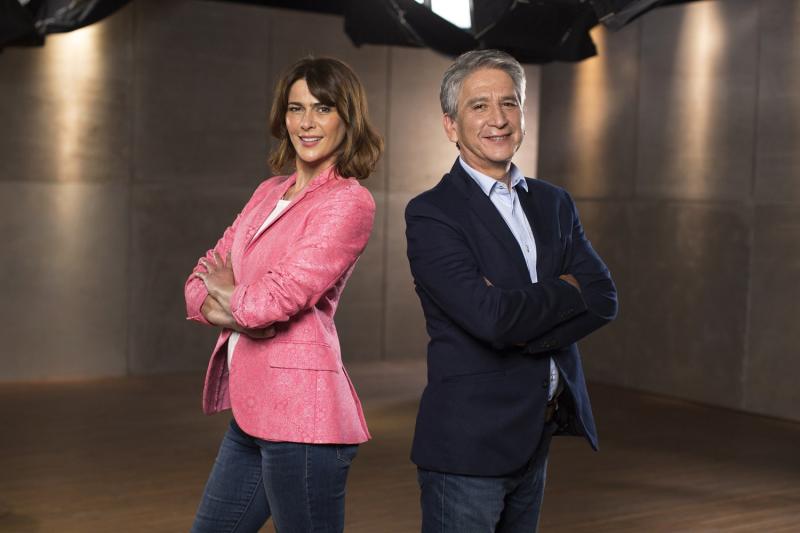 Tonka Tomicic destaca como entrevistadora en nuevo programa