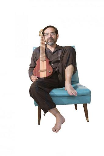 Tata Barahona abre las Sesiones Vinilo en Altoparlante