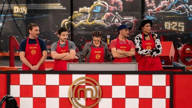 Equipo rojo casi no alcanza a terminar la prueba