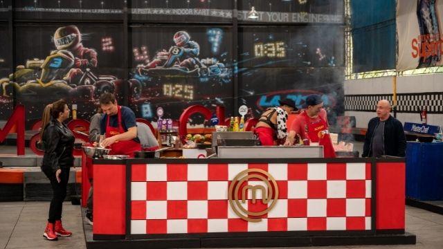 Equipo rojo casi no alcanza a terminar la prueba