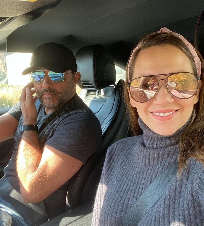 Ingrid Parra encanta con fotos de baby shower full rosado