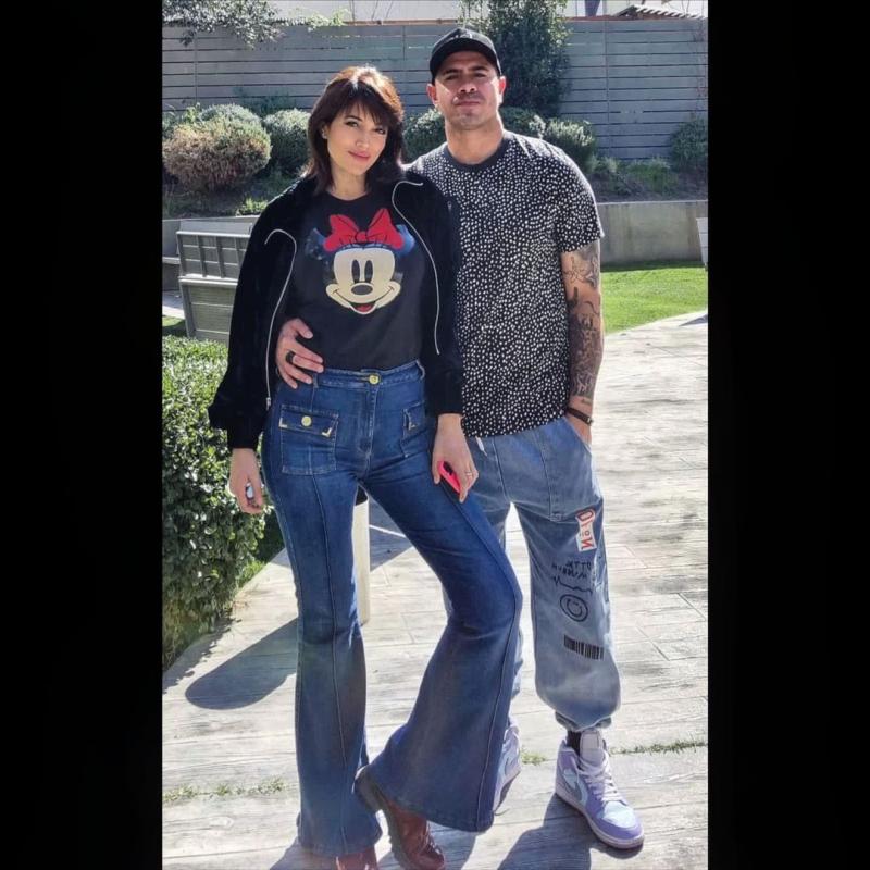 Novio de Yamila Reyna la homenajea con desnudo artístico