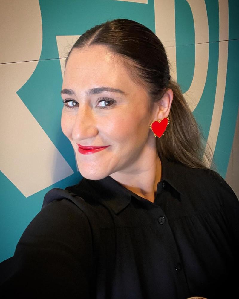 Belén Mora muestra lo grande que está su pancita}