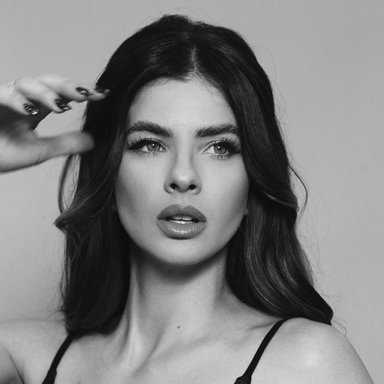 China Suárez se defiende con todo