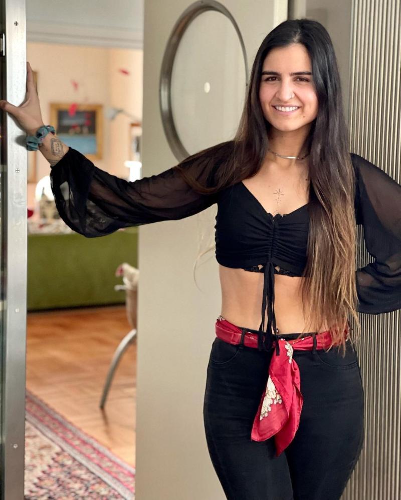 María Gracia Subercaseaux llora por gran logro de su hija