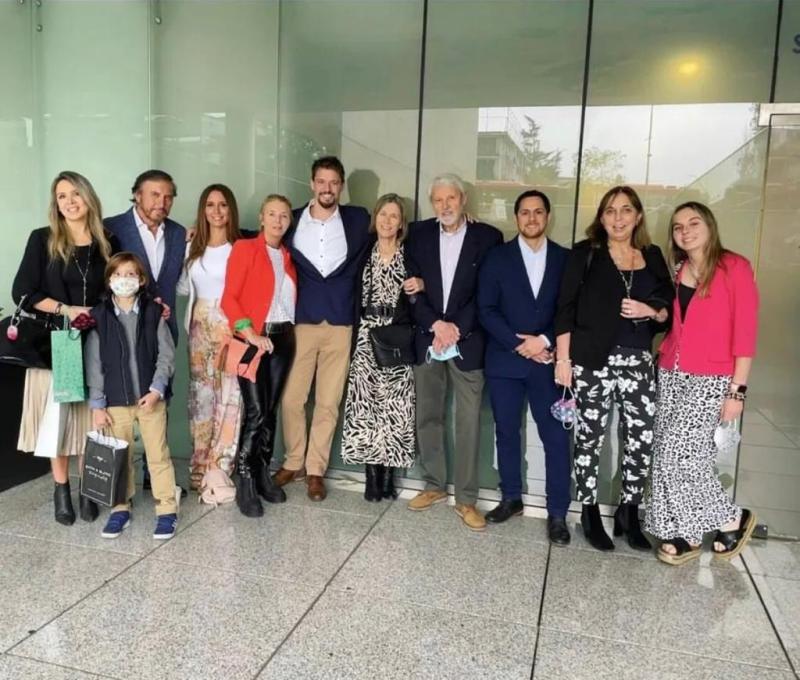 Hija de Carlos Pinto se casa en íntima ceremonia