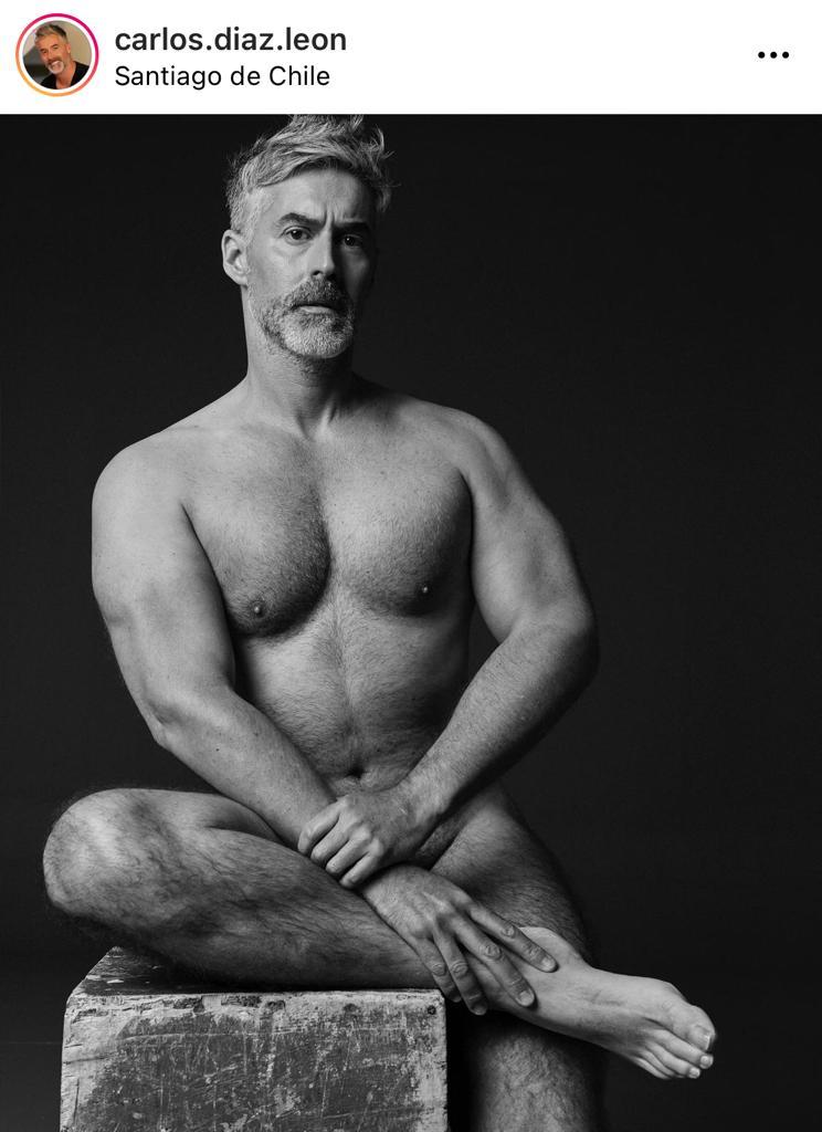 El desnudo total de Carlos Díaz ad portas de sus 48 años