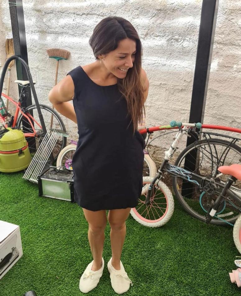 Loreto Aravena se luce con su jumper colegial a los 38 años