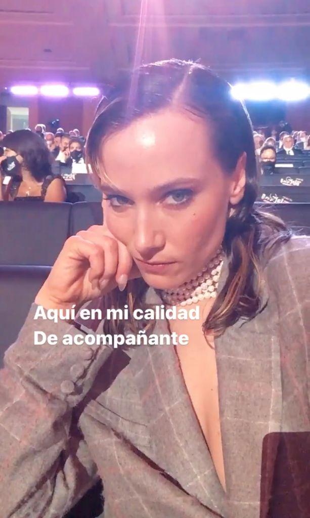 Actrices chilenas pidieron fotos a “estrellas” en Premios Platino