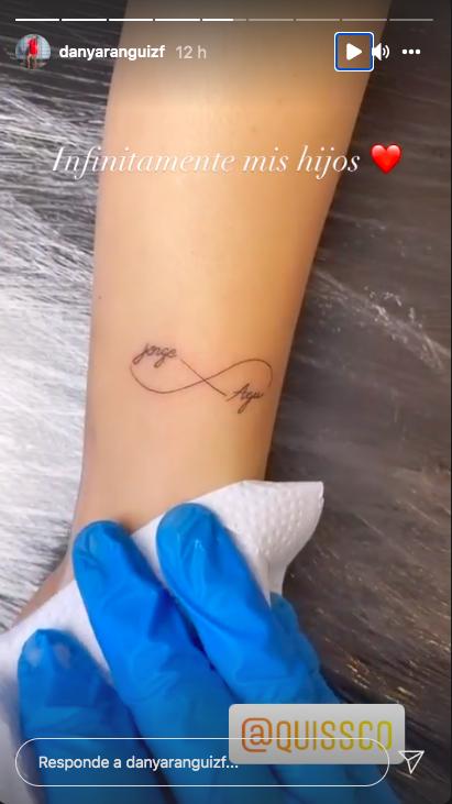 Daniela Aránguiz se tatuó el nombre Jorge Valdivia en su brazo