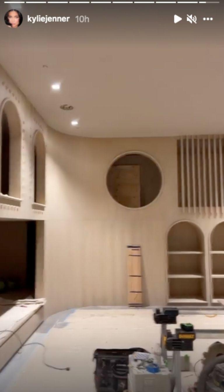 Kylie Jenner muestra la lujosa habitación de su segundo bebé