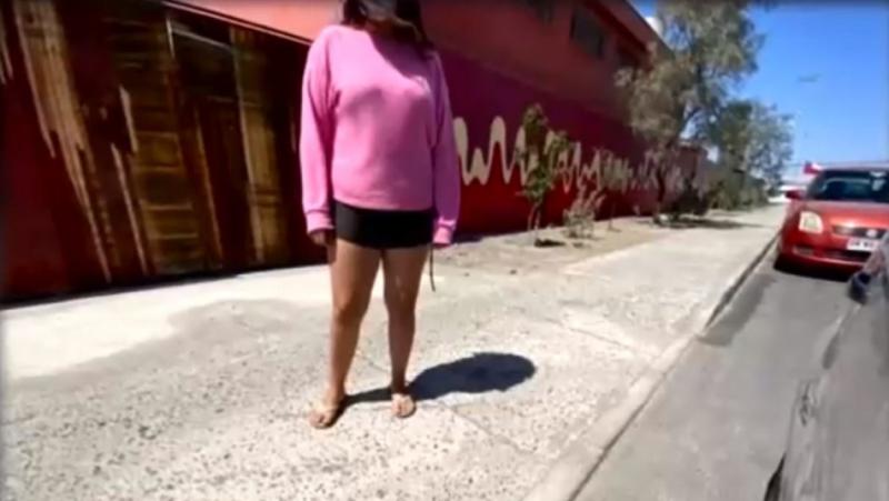 Apoderada sufre trato discriminatorio