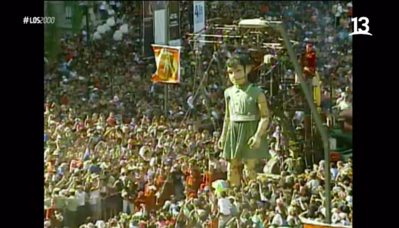 La fantasía se tomó las calles de Santiago junto a “La Pequeña Gigante”