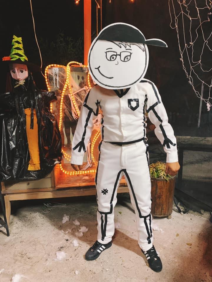 Profesor brindó homenaje a su estudiante muerta