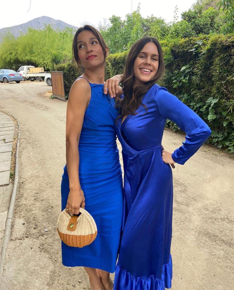 Lorena Capetillo y Carola Varleta se lucen en matrimonio de colega