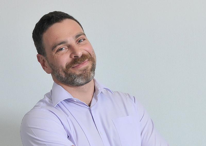 José Antonio Neme responde tras polémica con Irací Hassler